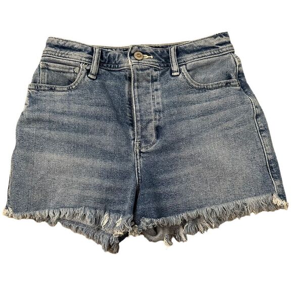 Hollister ~ Ultra high waist Mom Denim Shorts ~ 3” inseam ~size 1/25 ~button fly - Picture 1 of 10